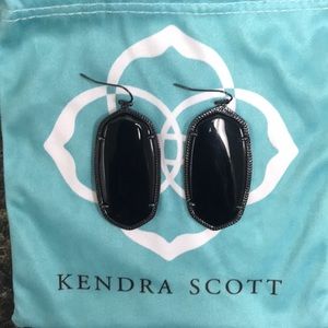 Kendra Scott Danielle Earrings in Black